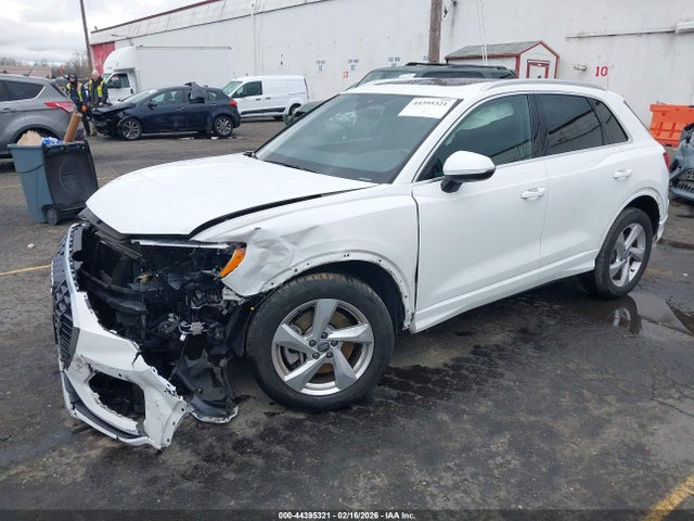 2019 AUDI Q3 WA1AECF36K1070229 Photo 1