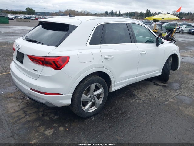 2019 AUDI Q3 WA1AECF36K1070229 Photo 3