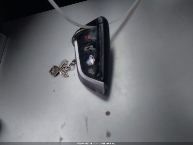 2017 BMW X1 WBXHU7C32H5H37274 Photo 10