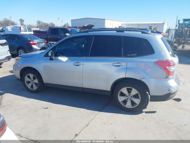 2016 Subaru Forester 2.5i Premium მანქანა იყიდება აუქციონზე, vin: JF2SJAFCXGH554494, აუქციონის ნომერი: 44395330
