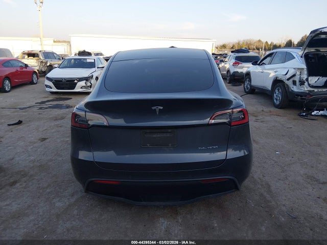 44395344 :رقم المزاد ، 5YJYGDEE6MF063296 vin ، 2021 Tesla Model Y Long Range Dual Motor All-wheel Drive مزاد بيع
