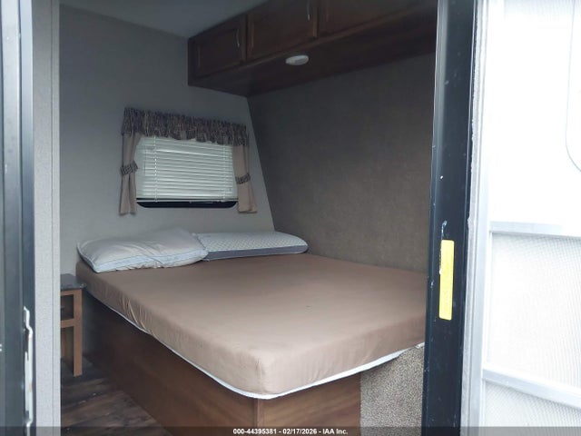 4YDT1792XHG102400 Keystone Springdale 179 Qbwe