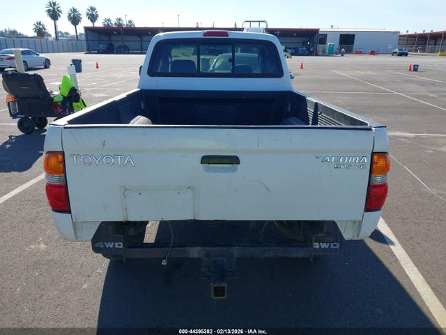44395382 :رقم المزاد ، 5TEWN72N22Z082412 vin ، 2002 Toyota Tacoma Base V6 مزاد بيع