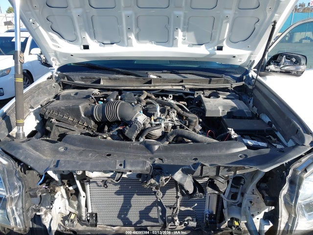 2018 LEXUS GX JTJBM7FX4J5204053 Photo 9