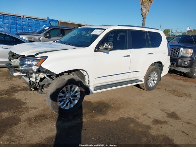 2018 LEXUS GX JTJBM7FX4J5204053 Photo 1