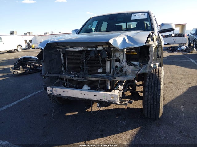 3TMAZ5CN0MM141345 Toyota Tacoma Sr5 V6
