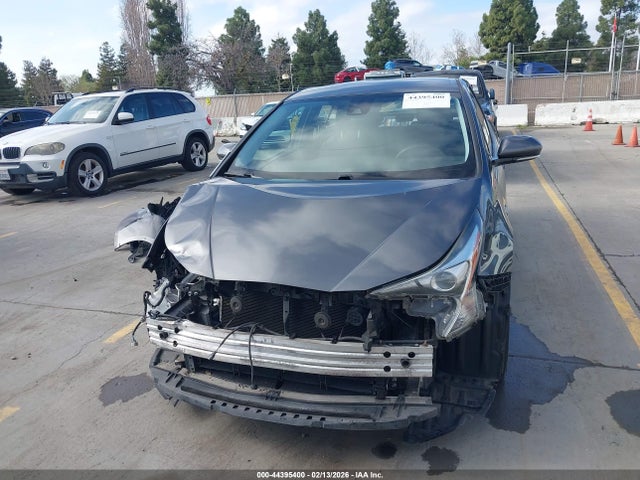 JTDKBRFU1H3045590 Toyota Prius Two