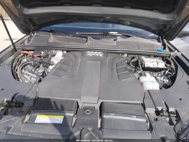 WA1LAAF72HD048716 Audi Q7 3.0t Premium