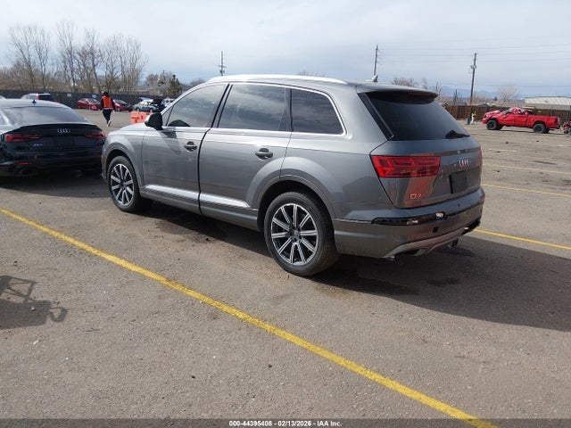 WA1LAAF72HD048716 Audi Q7 3.0t Premium