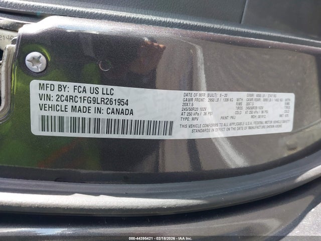 2C4RC1FG9LR261954 Chrysler Pacifica Touring
