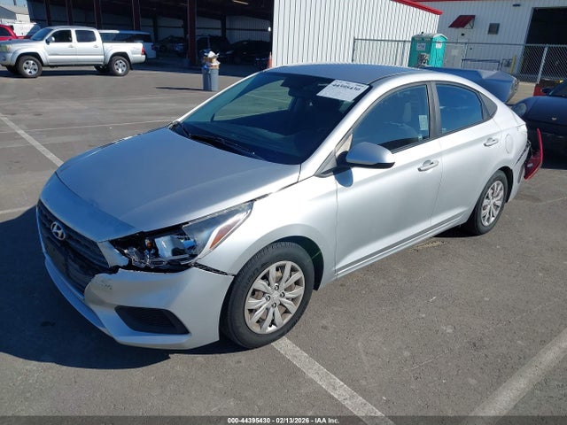 Hyundai ACCENT SE 2018 3KPC24A35JE023919 Image 2
