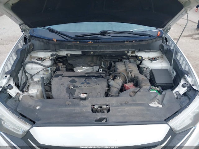 2018 MITSUBISHI OUTLANDER SPORT JA4AR3AU9JU000810 Photo 9