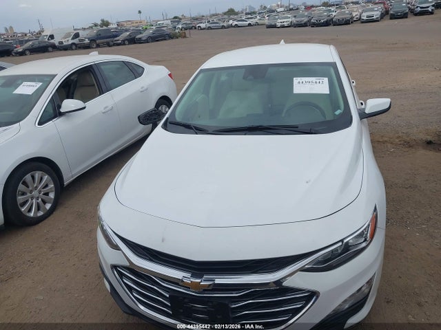 1G1ZE5ST1RF218884 Chevrolet Malibu Fwd 2lt