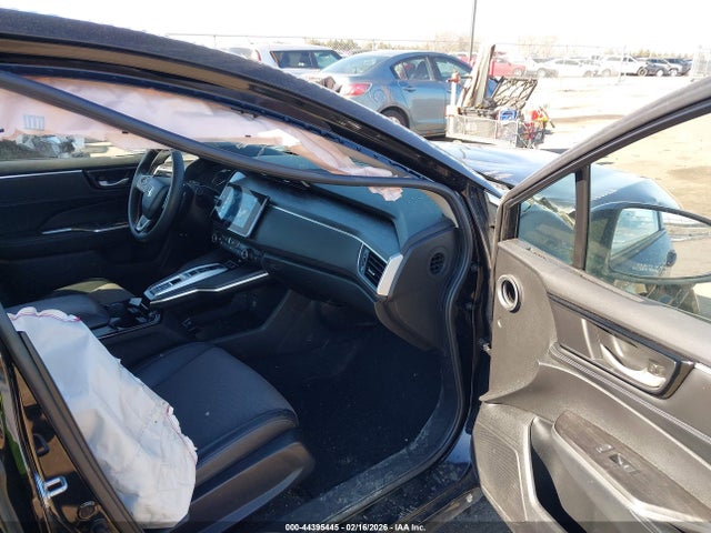 JHMZC5F13JC017336 Honda CLARITY PLUG-IN HYBRID