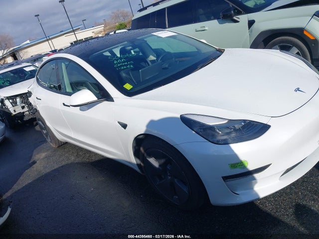 Aukcja sprzedaży 2022 Tesla Model 3 Rear-wheel Drive, vin: 5YJ3E1EA5NF342185, numer aukcji: 44395460