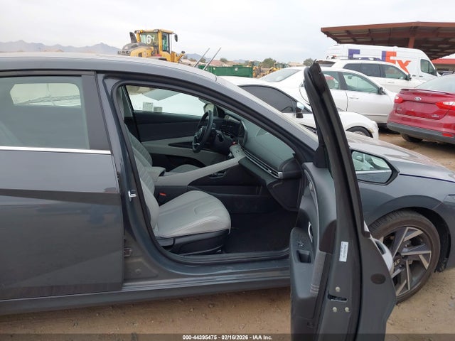 KMHLP4DG6SU032546 Hyundai Elantra Limited