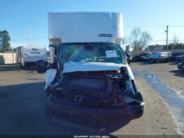 1GB3GSC74M1259656 Chevrolet Express Cutaway Work Van