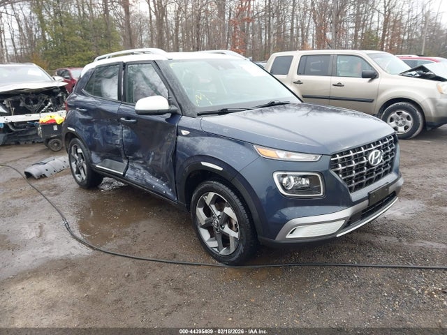Auction sale of the 2022 Hyundai Venue Limited, vin: KMHRC8A34NU141431, lot number: 44395489