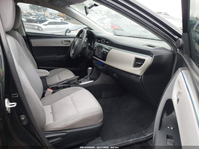 5YFBURHE2FP181232 Toyota Corolla Le Plus