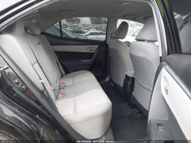 5YFBURHE2FP181232 Toyota Corolla Le Plus