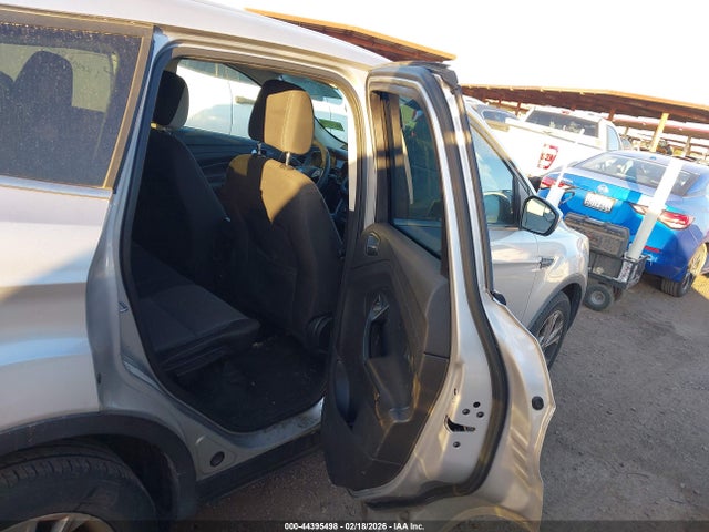 Ford ESCAPE SE 2017 1FMCU0G92HUB31002 Image 8