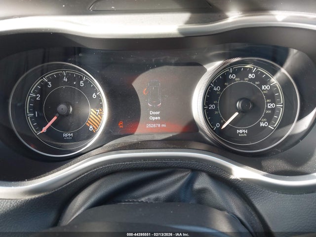 1C4PJMDS1EW110896 Jeep Cherokee Limited