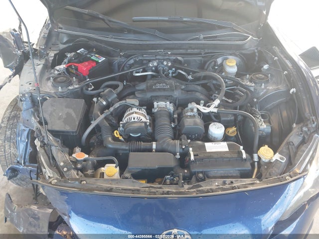 JF1ZNAA12H8708839 Toyota 86