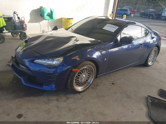 JF1ZNAA12H8708839 Toyota 86