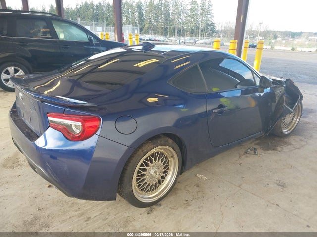 JF1ZNAA12H8708839 Toyota 86