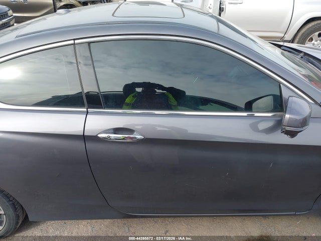 Продажа на аукционе авто 2017 Honda Accord Ex-l, vin: 1HGCT1B88HA009582, номер лота: 44395572