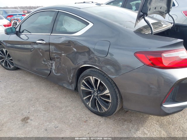 Продажа на аукционе авто 2017 Honda Accord Ex-l, vin: 1HGCT1B88HA009582, номер лота: 44395572