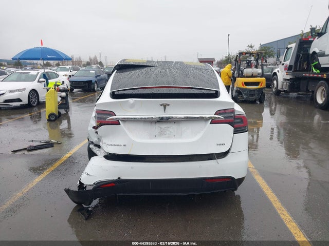 2016 Tesla Model X 60d/70d/75d/90d/p100d მანქანა იყიდება აუქციონზე, vin: 5YJXCBE2XGF008744, აუქციონის ნომერი: 44395583
