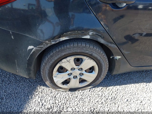 KNAFK4A60F5421241 KIA FORTE LX