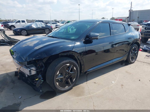 2025 KIA EV6 5XYC44JA1SG010064 Photo 1