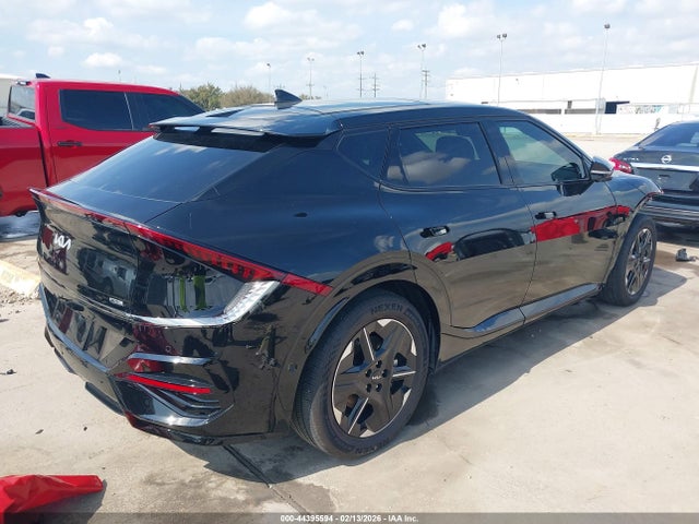 2025 KIA EV6 5XYC44JA1SG010064 Photo 3