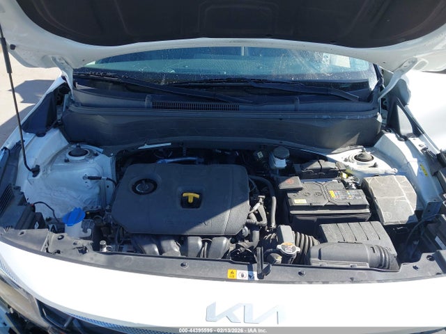 KNDER2AA1R7487194 KIA SELTOS EX