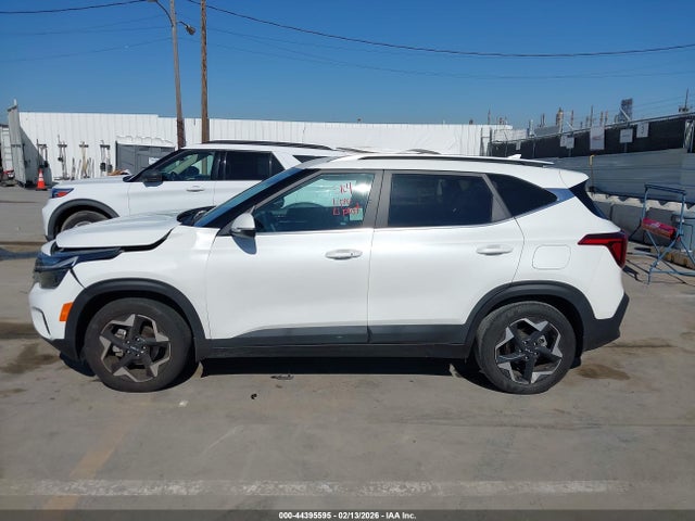 KNDER2AA1R7487194 KIA SELTOS EX