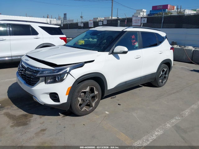 KNDER2AA1R7487194 KIA SELTOS EX