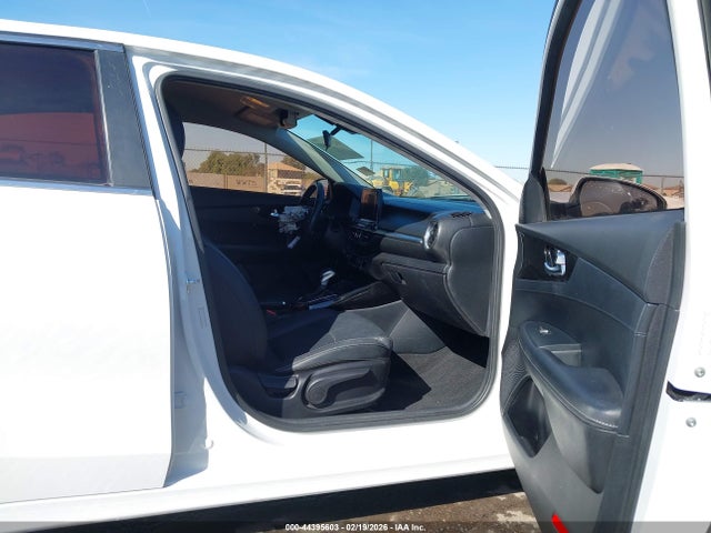3KPF54AD0LE152831 KIA FORTE EX