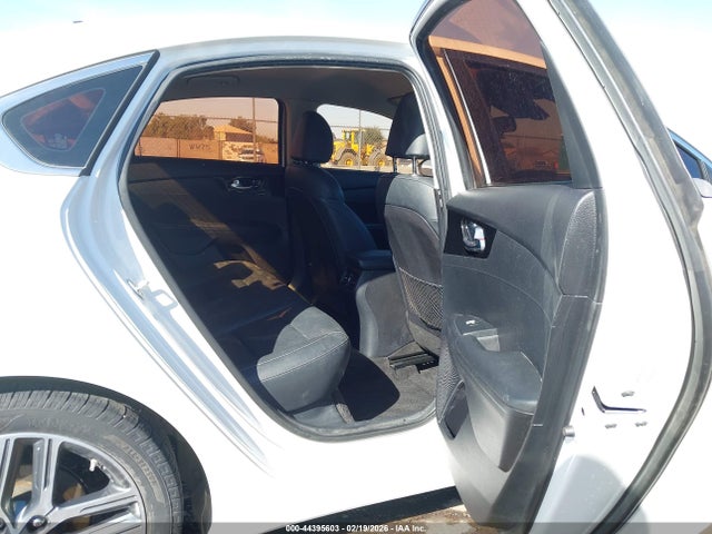 3KPF54AD0LE152831 KIA FORTE EX