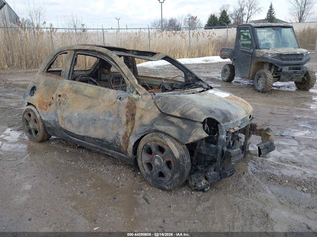 2015 FIAT 500E 3C3CFFGE6FT527251