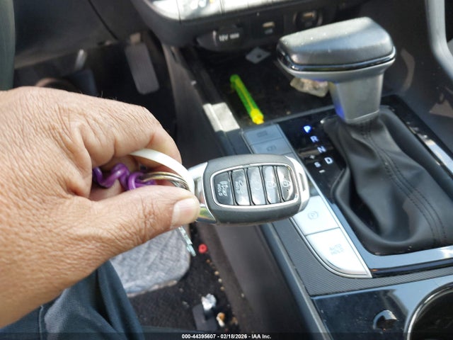 KMHLN4AJ1PU077200 Hyundai Elantra Hybrid Limited