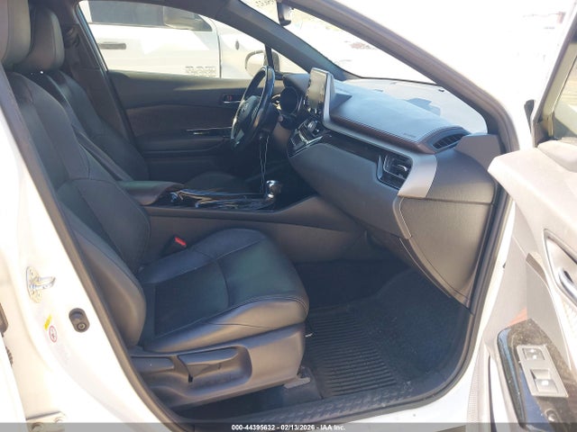 JTNKHMBX9K1030108 Toyota C-hr Limited