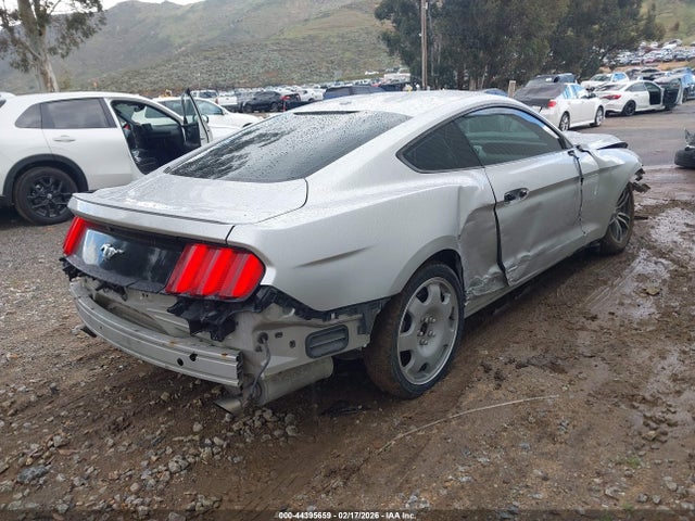 Ford Mustang Ecoboost 2016 1FA6P8TH2G5231622 Image 4