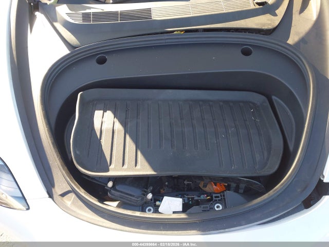 2023 TESLA MODEL 3 5YJ3E1EA5PF429006 Photo 9