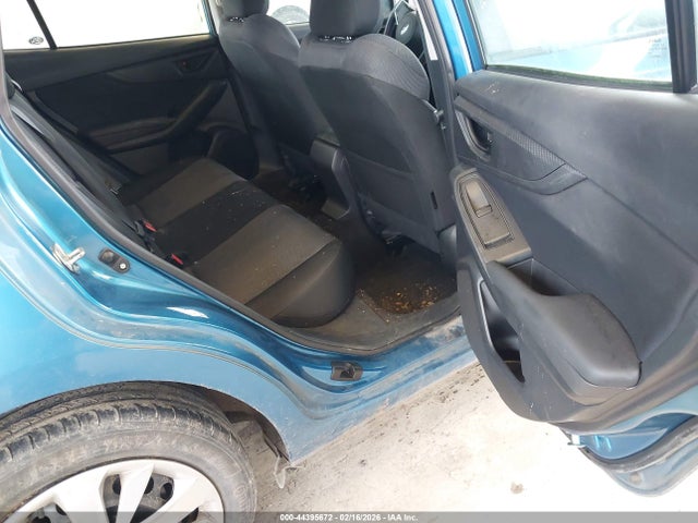 4S3GTAA6XH3744133 Subaru Impreza 2.0i