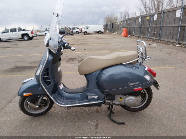 ZAPM459L8F5200120 Vespa Gts 300 Super