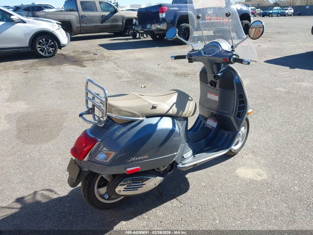 ZAPM459L8F5200120 Vespa Gts 300 Super