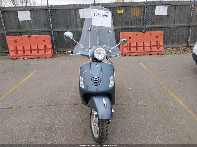 ZAPM459L8F5200120 Vespa Gts 300 Super