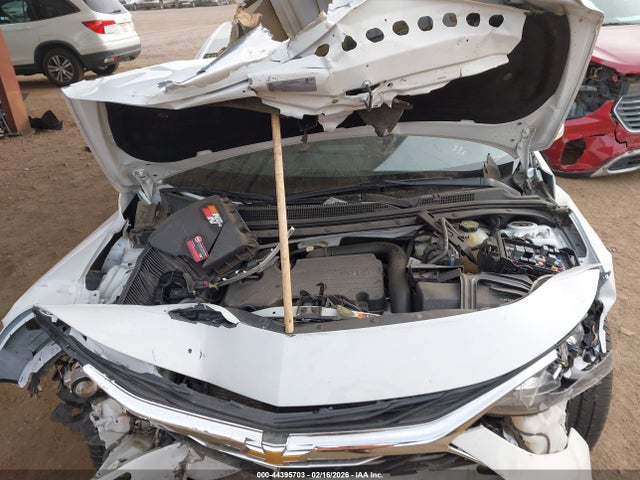 1G1ZD5ST9MF063545 Chevrolet Malibu Fwd Lt